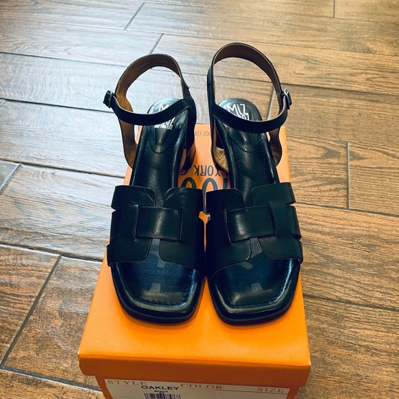 Miz Mooz Black Leather Oakley Sandals - Picture 2 of 15